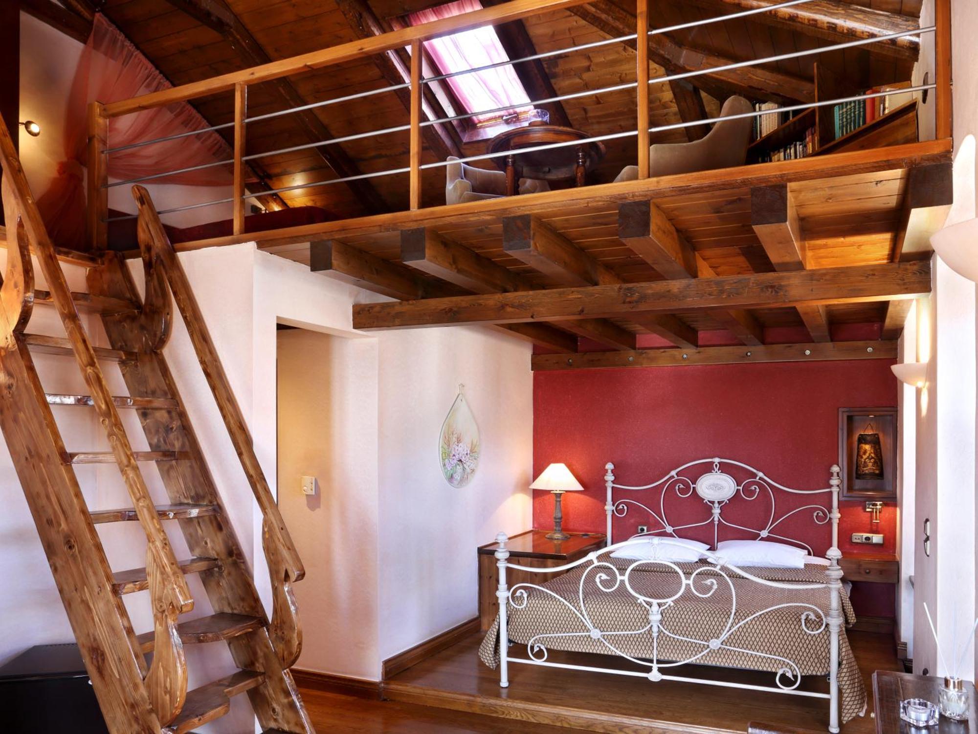 דימיטסאנה Lousiou Nymphes Escape Suites מראה חיצוני תמונה
