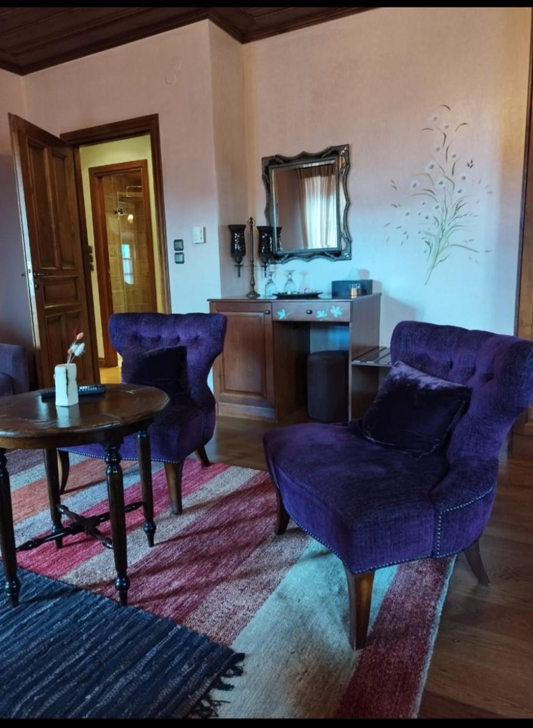 דימיטסאנה Lousiou Nymphes Escape Suites מראה חיצוני תמונה