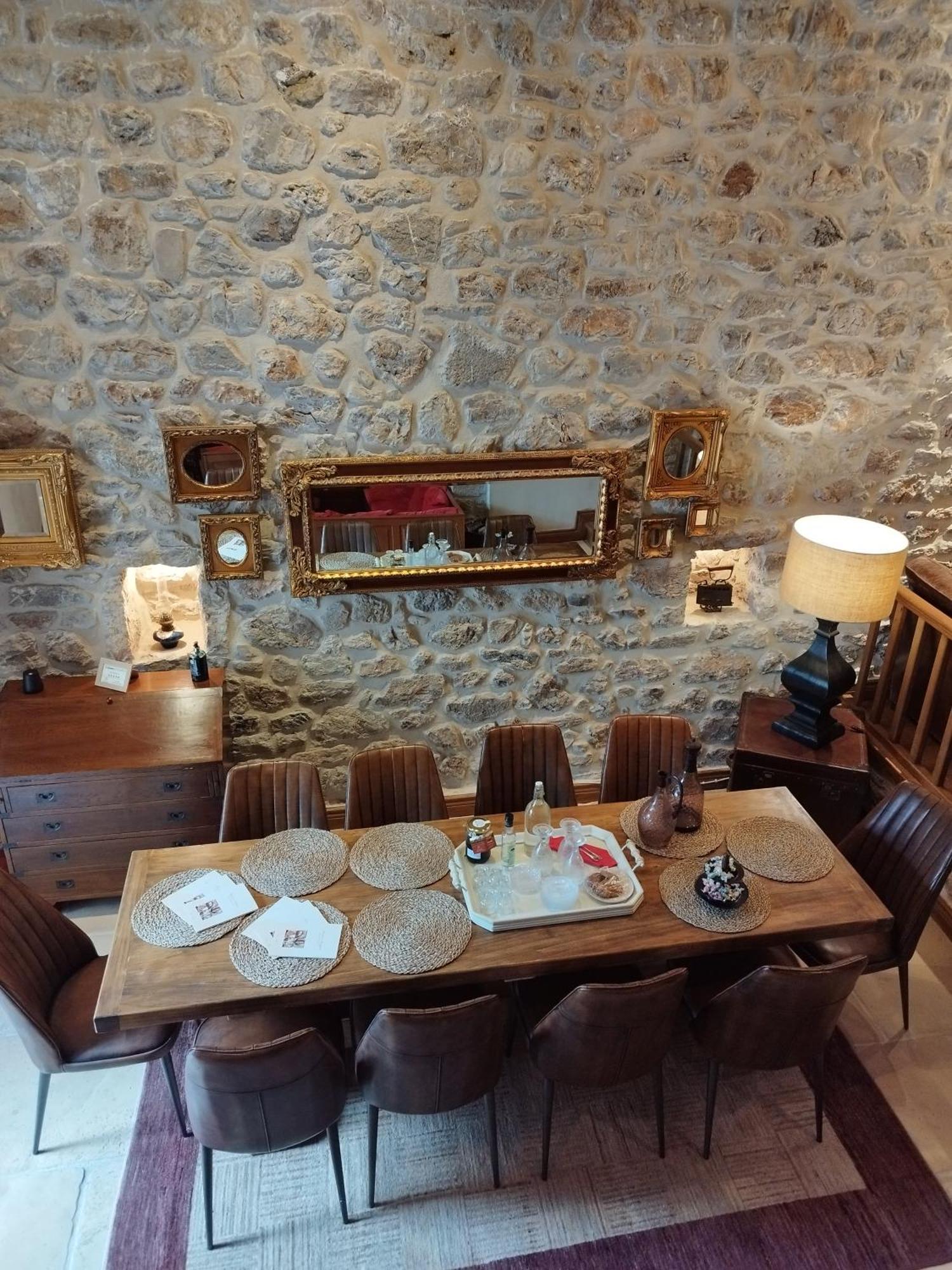 דימיטסאנה Lousiou Nymphes Escape Suites מראה חיצוני תמונה